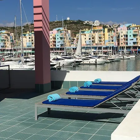Holiday home Acquamarina - 5 Bedroom, Water Front Albufeira
